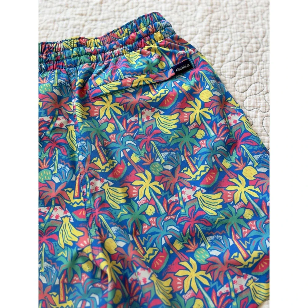 Chubbies Men's Swim Suit Tropical Print‎ Size Small #459